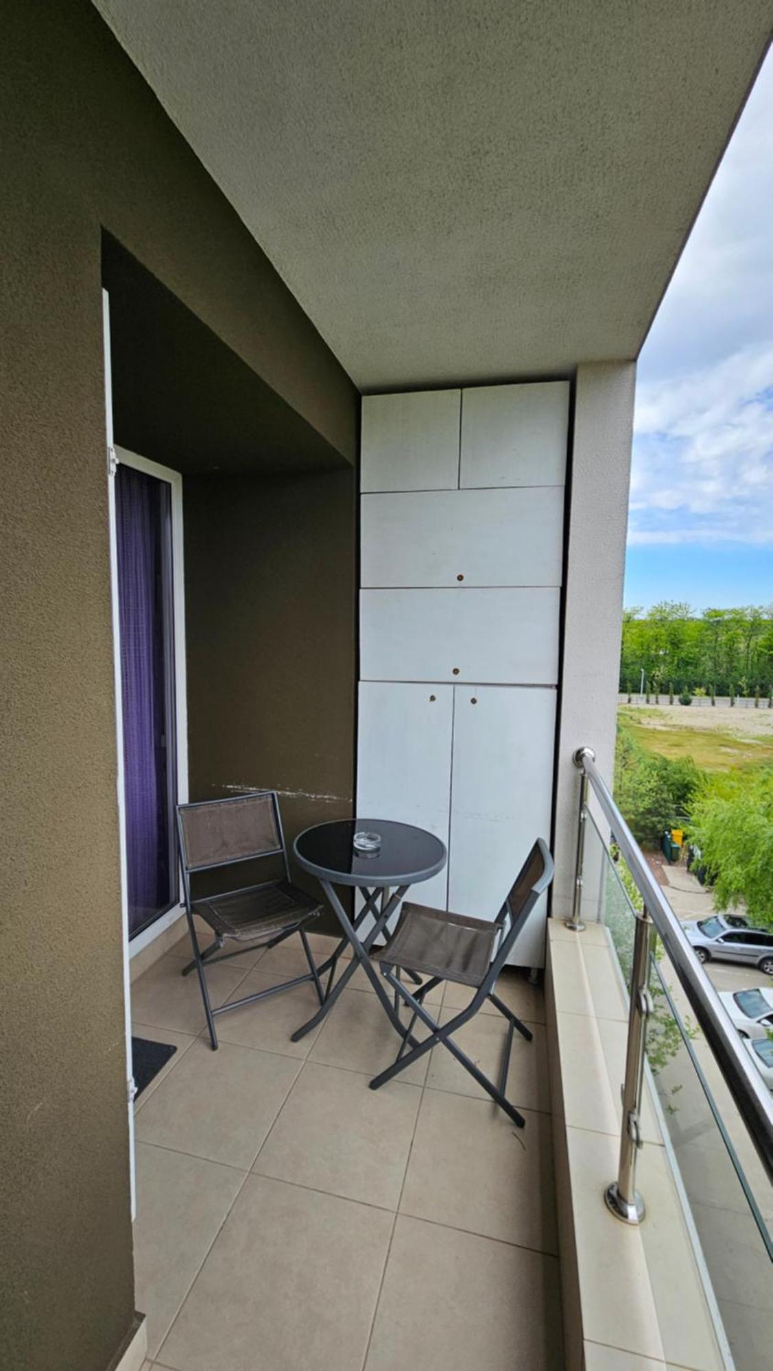 Airport Residence 3 Otopeni Exterior foto